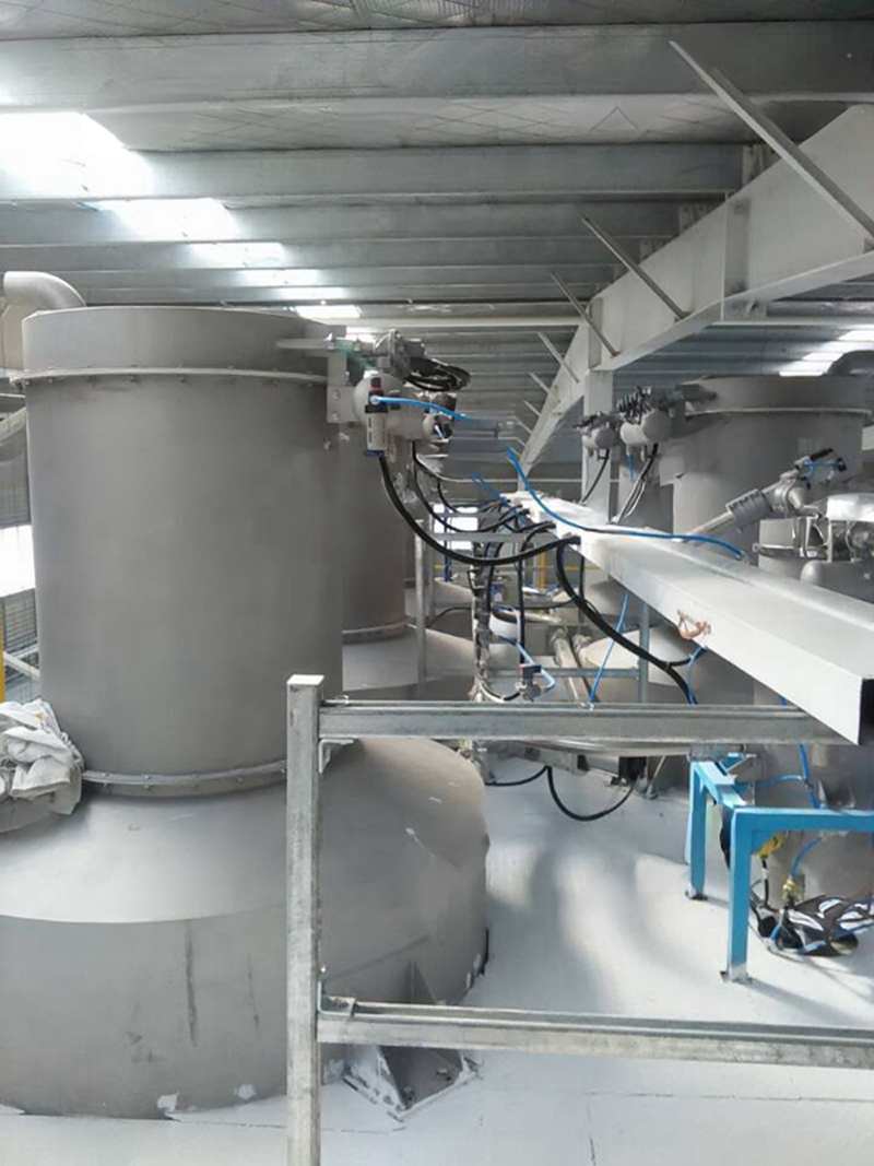 Powder-mixing-processing-machine.png