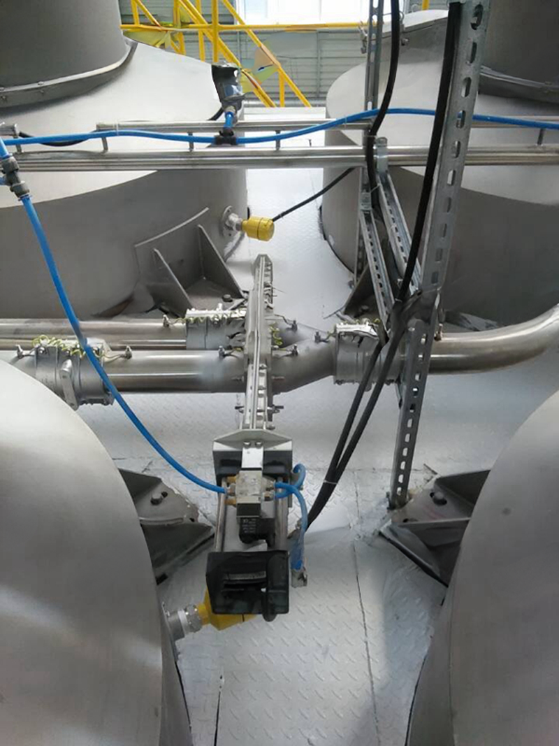 White-sugar-lake-mixing-processing-machine.png