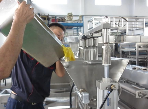 manually-candy-making-machine.png